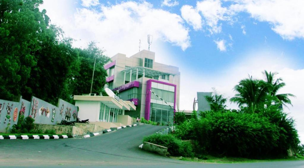 The Belagri Hotel And Convention Sorong Exterior photo