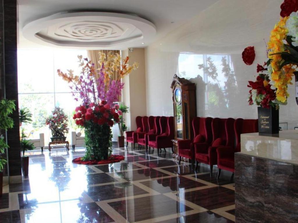 The Belagri Hotel And Convention Sorong Exterior photo